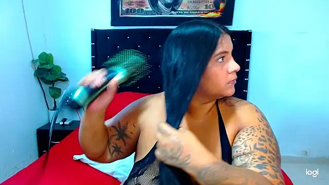 Edithxxx1 online show from April 16, 2026, 7:14 pm