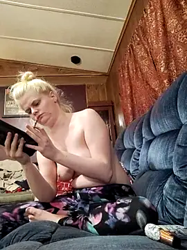 BadAssBitchMakayla online show from April 5, 2026, 5:10 pm