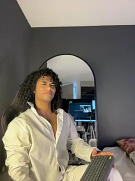 Lucas eevans online show from April 18, 2026, 3:38 pm