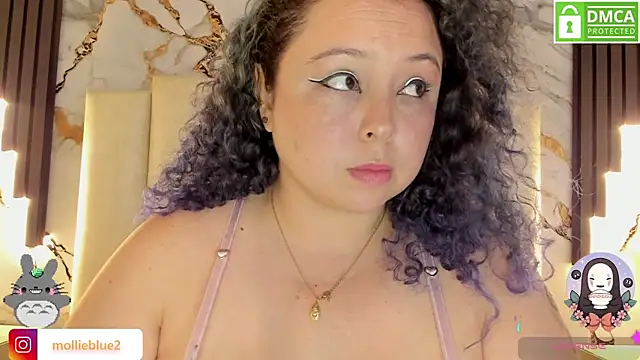 mollieblue69 online show from February 5, 2025, 4:03 pm