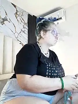 mollieblue69 online show from September 30, 2025, 12:32 pm