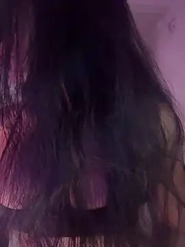 Anamhenao online show from March 4, 2026, 10:54 am