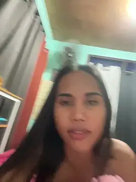 Laura yourhottestbabe123 online show from February 4, 2025, 6:49 pm