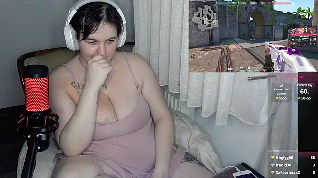 Lia-Bloom online show from December 21, 2024, 10:40 pm