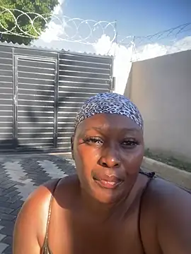 Snapshot of Cardiebae89 chatting on February 14, 2026, 2:36 pm Cardiebae89 online show from February 14, 2026, 2:36 pm