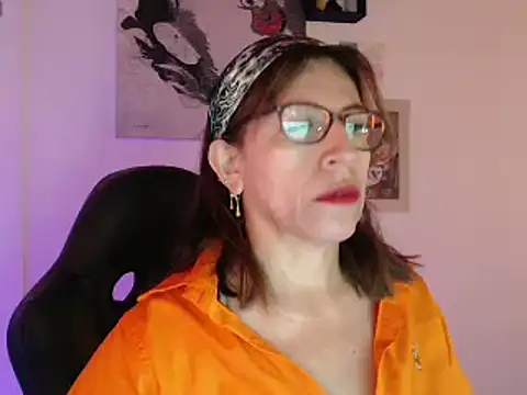 Chayla Ruiz online show from February 11, 2025, 1:41 pm