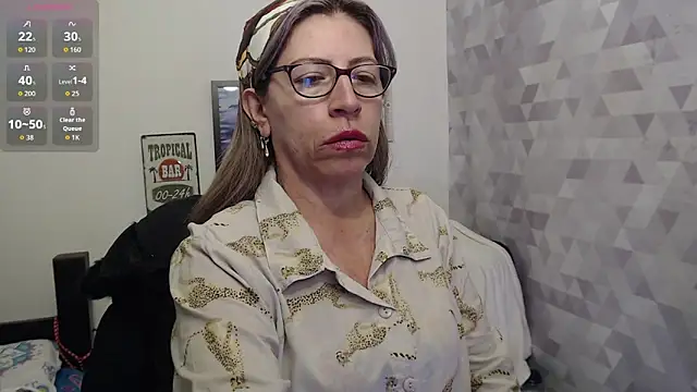 Chayla Ruiz online show from September 15, 2025, 9:26 pm