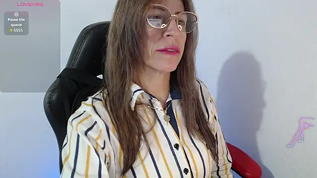 Snapshot of Chayla_Ruiz chatting on June 30, 2026, 9:49 pm Chayla Ruiz online show from June 30, 2026, 9:49 pm
