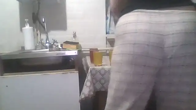 Snapshot of NansyyyaLiannkkaasssssa78 chatting on January 18, 2025, 11:22 pm NansyyyaLiannkkaasssssa78 online show from January 18, 2025, 11:22 pm