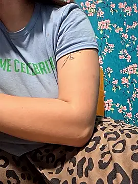 Snapshot of NansyyyaLiannkkaasssssa78 chatting on December 3, 2025, 7:45 pm NansyyyaLiannkkaasssssa78 online show from December 3, 2025, 7:45 pm