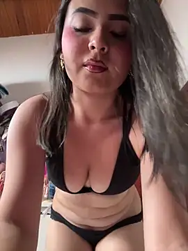 jailyncam  online show from March 4, 2025, 6:50 pm