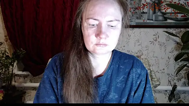Snapshot of EmilyDoth chatting on February 26, 2026, 12:48 pm EmilyDoth online show from February 26, 2026, 12:48 pm