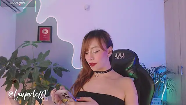 LauPolett online show from September 28, 2025, 2:50 am