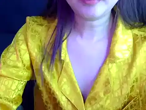 Bee 2k online show from November 15, 2025, 4:54 am