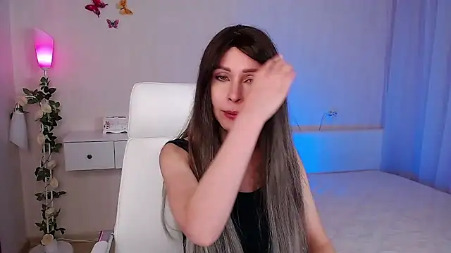 wendifoste online show from February 18, 2025, 8:25 pm