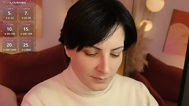 LorenDaze online show from April 22, 2026, 6:27 am