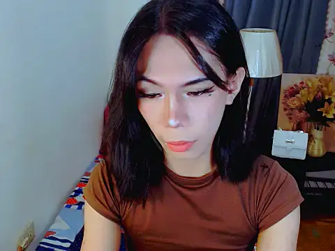 ELLIZABETHFORCUMXX online show from October 2, 2025, 10:11 am