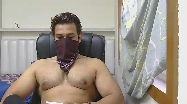 kaizercool1 online show from March 7, 2025, 1:53 am