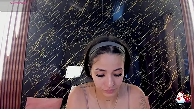 Snapshot of Tamara-evans chatting on January 15, 2026, 7:06 pm Tamara-evans online show from January 15, 2026, 7:06 pm