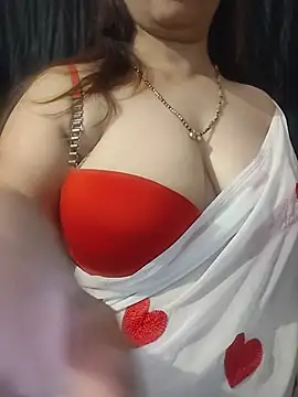 Snapshot of seema4xxxfun chatting on July 19, 2026, 7:34 am seema4xxxfun online show from July 19, 2026, 7:34 am