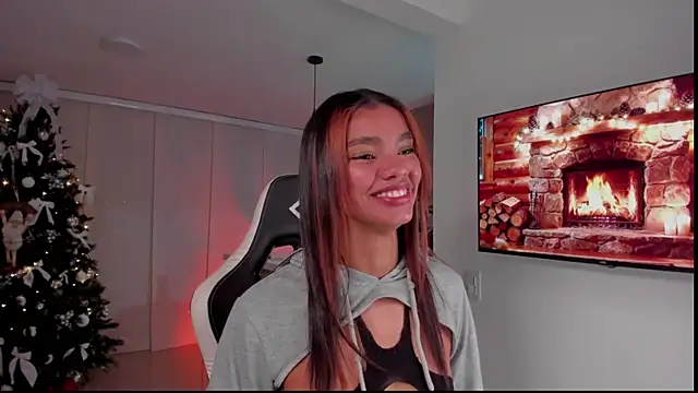 liagirl cute online show from January 6, 2026, 5:00 am