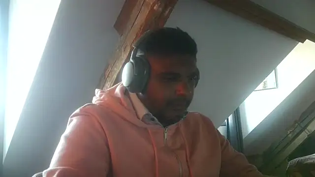 Bandusrilankasexymen online show from November 11, 2025, 1:55 pm