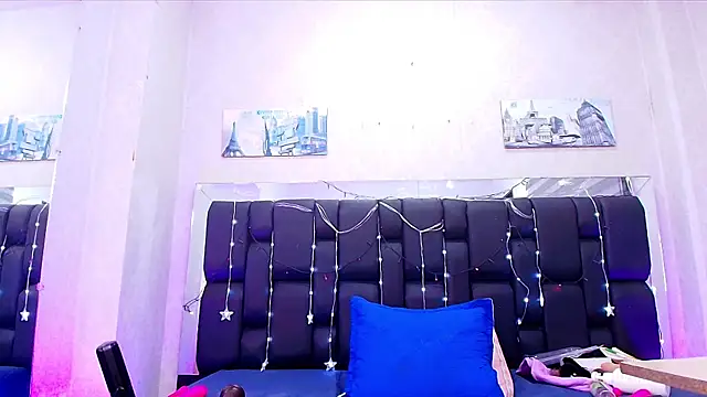  carolina fox online show from March 15, 2025, 9:19 am