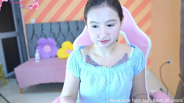 Snapshot of Pinkie_Princes chatting on January 29, 2025, 11:04 pm Pinkie Princes online show from January 29, 2025, 11:04 pm