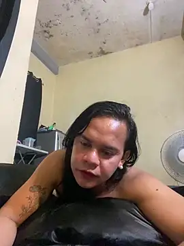 sweetyula online show from May 15, 2026, 11:12 pm