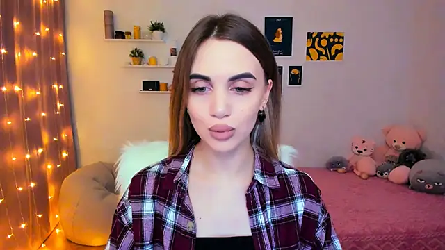 aPieceOfJoy online show from February 7, 2025, 9:15 pm