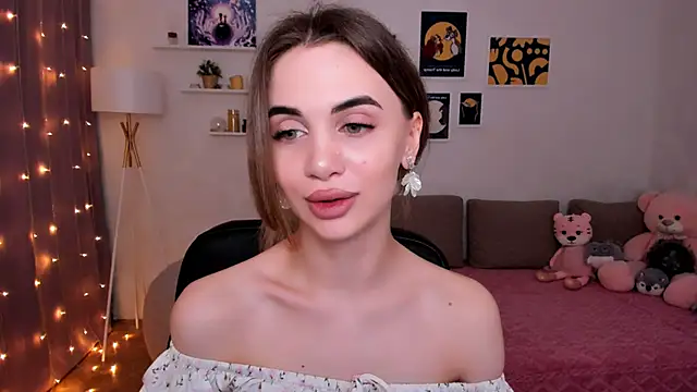 aPieceOfJoy online show from March 20, 2025, 8:51 pm