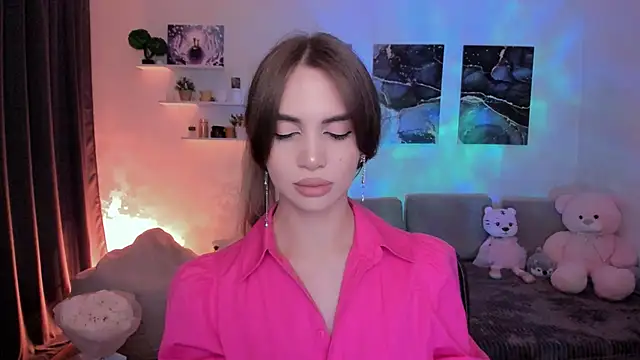 aPieceOfJoy online show from September 18, 2025, 10:23 pm