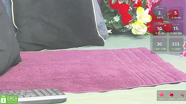 Jayllene online show from December 12, 2024, 12:44 pm