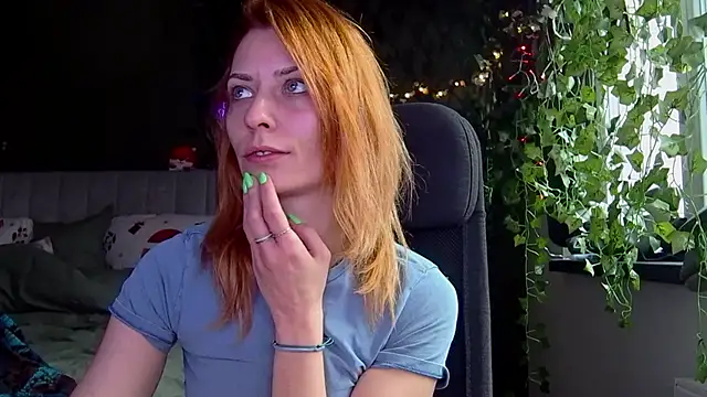 karo123421 online show from January 7, 2026, 9:45 am