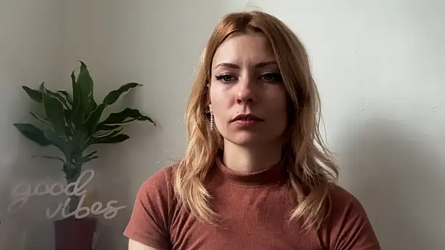 karo123421 online show from February 27, 2026, 11:21 am