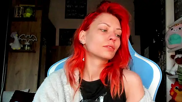 karo123421 online show from April 9, 2026, 3:50 am