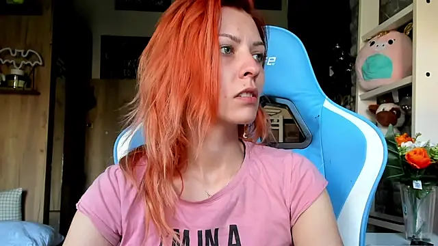 karo123421 online show from April 13, 2026, 5:02 am