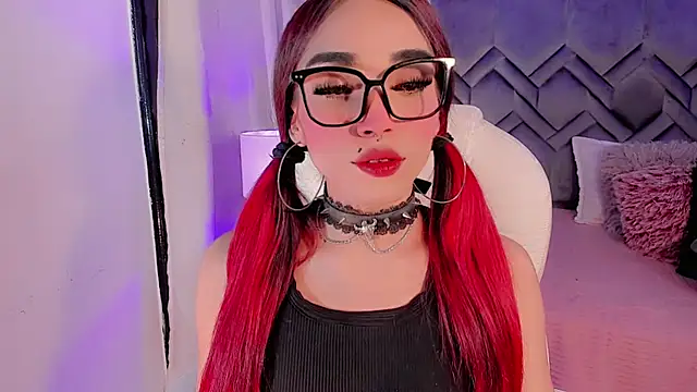 LeyXandrabraz online show from January 28, 2025, 9:40 pm