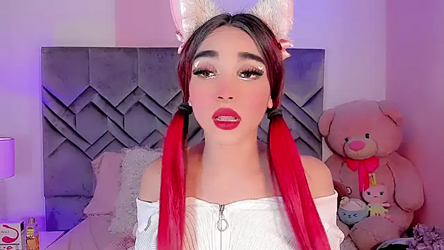 LeyXandrabraz online show from March 18, 2025, 11:42 pm