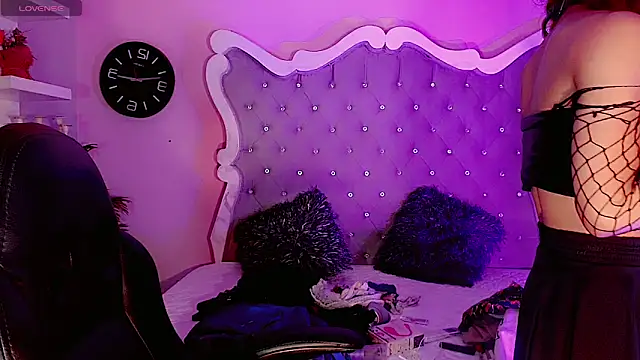 LeyXandrabraz online show from March 29, 2026, 8:20 pm