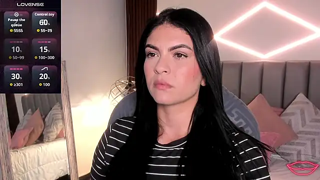 Veronicalanx1 online show from May 28, 2026, 1:52 pm