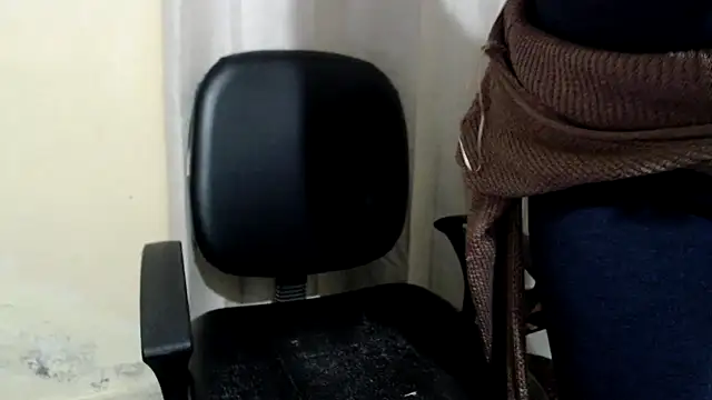 HOT CHILLY online show from February 25, 2025, 11:19 am