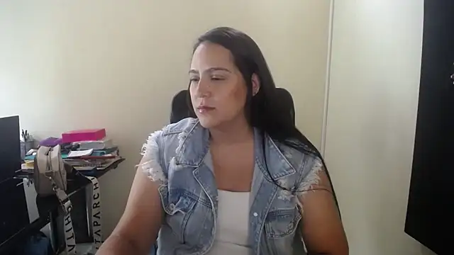 Snapshot of kendall_52 chatting on September 12, 2025, 6:08 pm kendall 52 online show from September 12, 2025, 6:08 pm