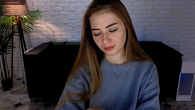 Adelyna Bird online show from March 20, 2025, 7:25 am