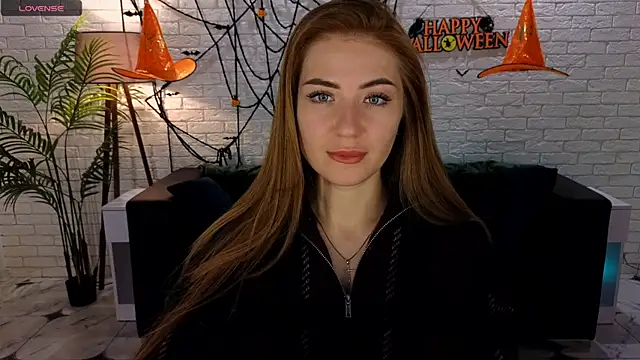 Adelyna Bird online show from October 16, 2025, 6:25 am