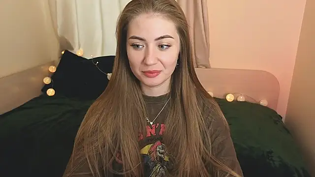 Adelyna Bird online show from December 1, 2025, 8:30 am