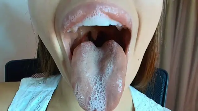 lisbet21x online show from March 29, 2026, 1:38 am