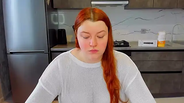 PolinaSalvatore online show from February 7, 2025, 12:39 pm