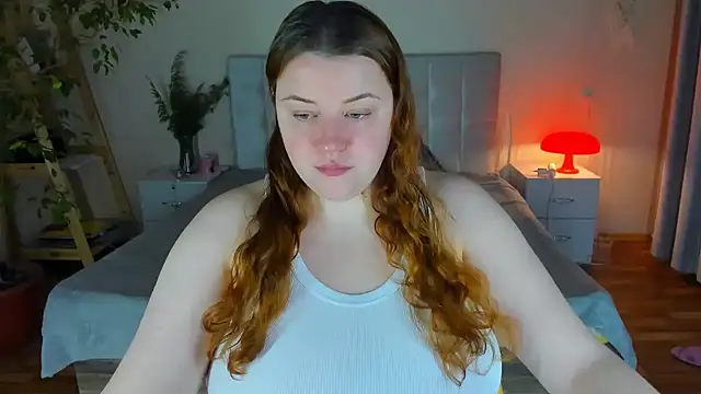 PolinaSalvatore online show from November 30, 2025, 12:53 pm