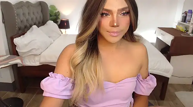 liaa lurrecams online show from February 26, 2025, 10:47 am